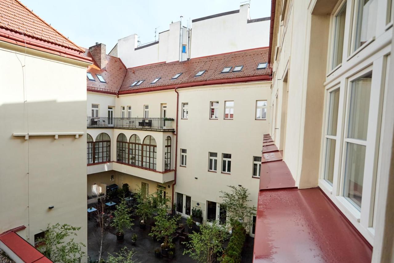 Hotel Garden Court Prague Exterior photo